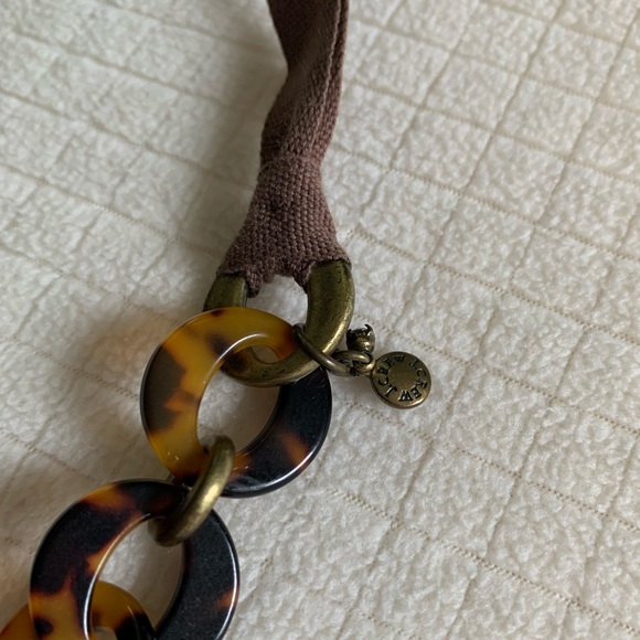 J.Crew tortoiseshell ribbon necklace - Picture 4 of 11